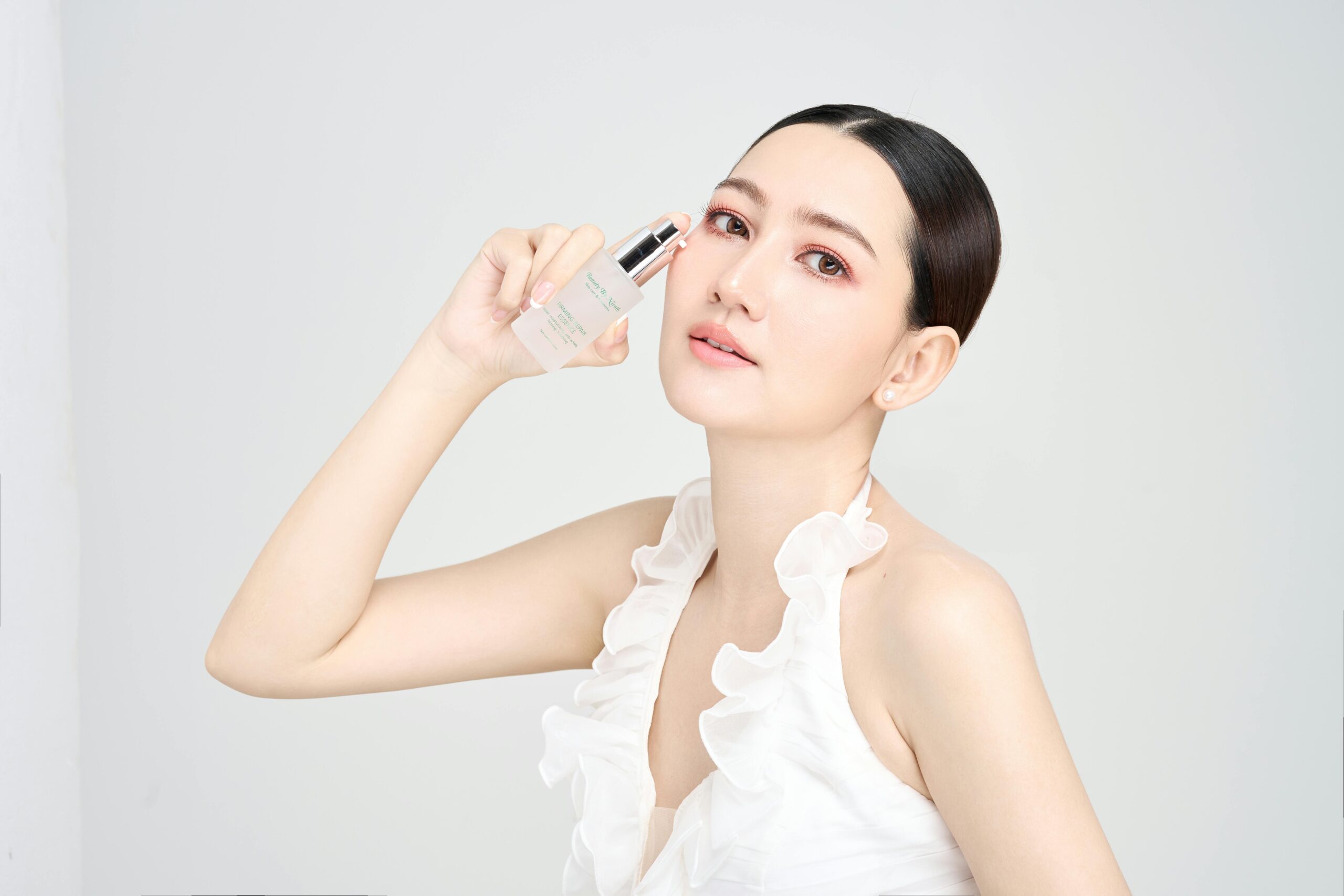 7 K-Beauty Rituals to Reveal Mirror-Like Glow in 30 Days