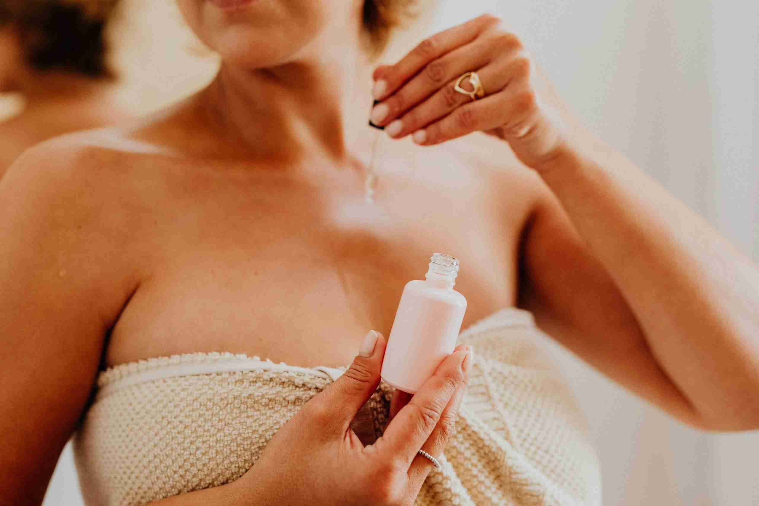 5 Best Body Lotion for Dry Skin Dermatologist Recommended